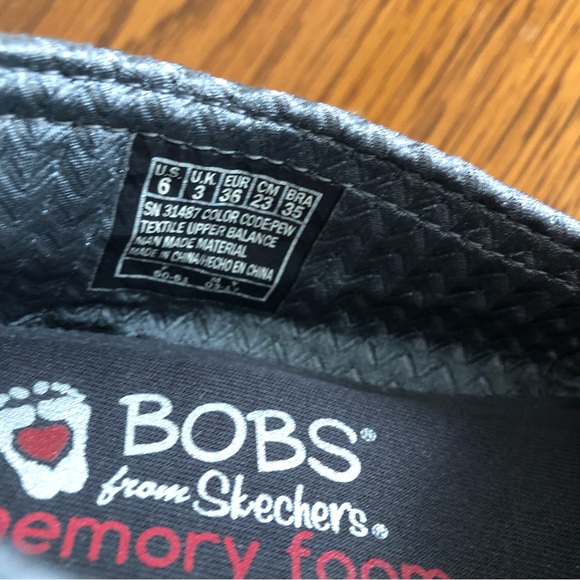 BOBS BY Skechers Size 6W NWT - Picture 5 of 8